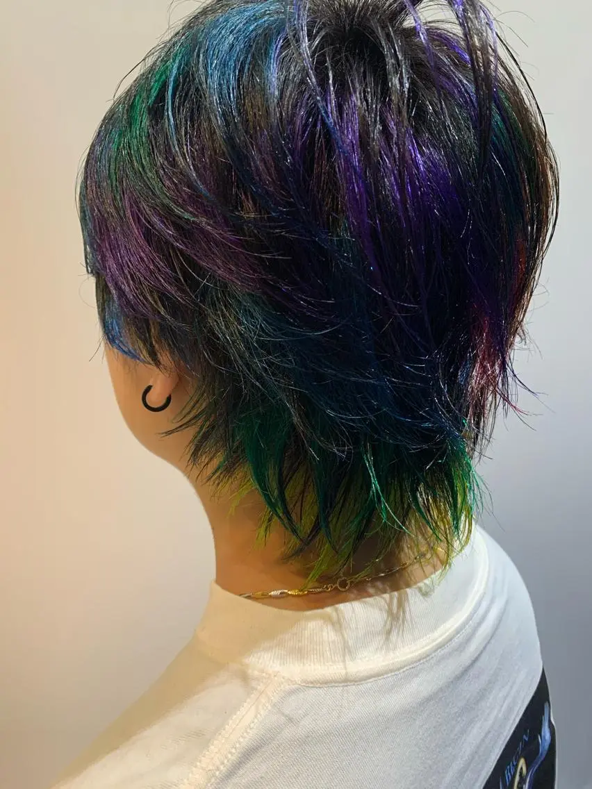 ショート ショートヘア カット ヘアカラー ウルフ、レイヤー 、メンズカットSHOのヘアスタイル