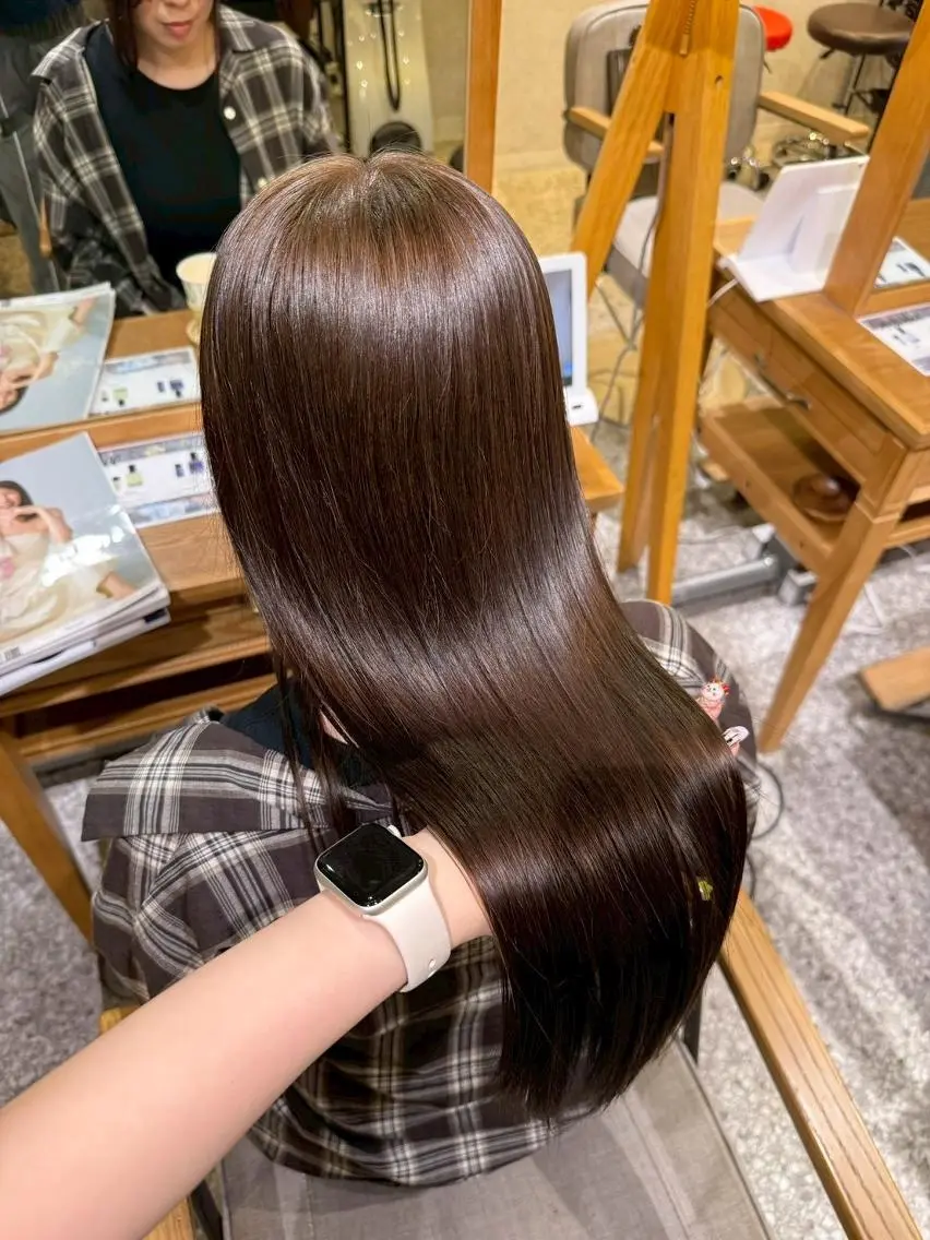 ロング TIGRE tenjinのヘアスタイル