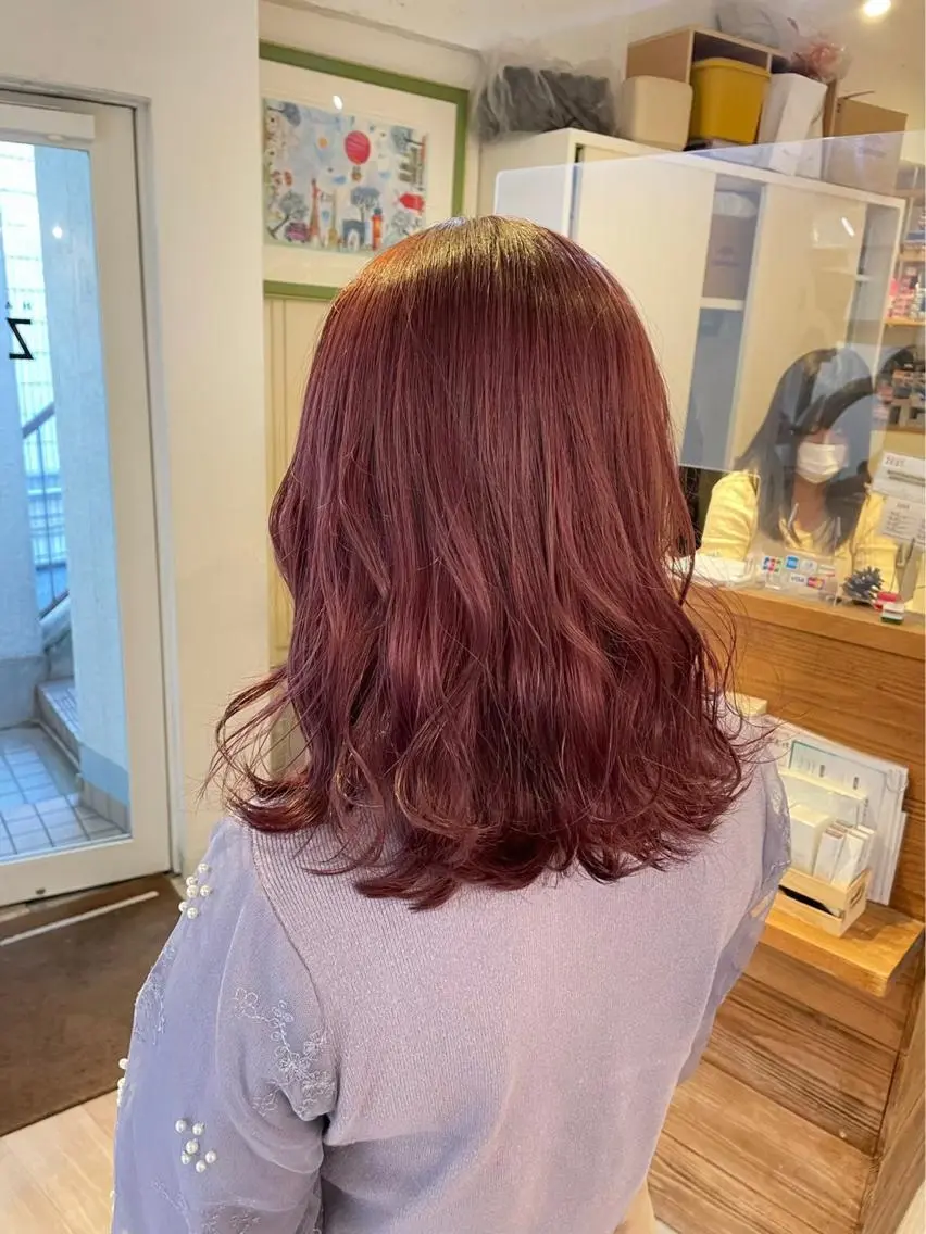 カラー ブリーチ ケアブリーチ ダブルカラー イルミナカラー インナーカラー k jの眉毛・アイブロウイメージ