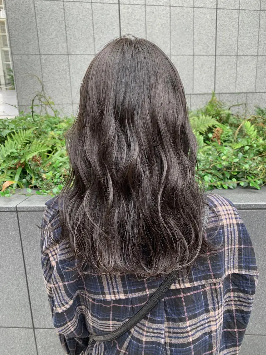 セミロング カラー ブリーチなし透明感 🍀梅田・増田のヘアスタイル