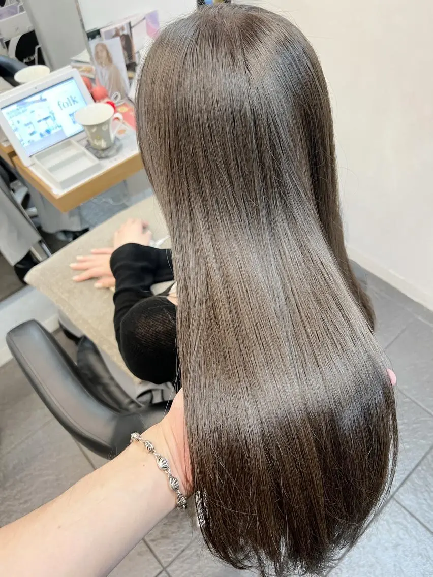 カラー グレージュ ヘアカラー トリートメント ヘッドスパ グレージュ/髪質改善 Yamato.hのヘアスタイル
