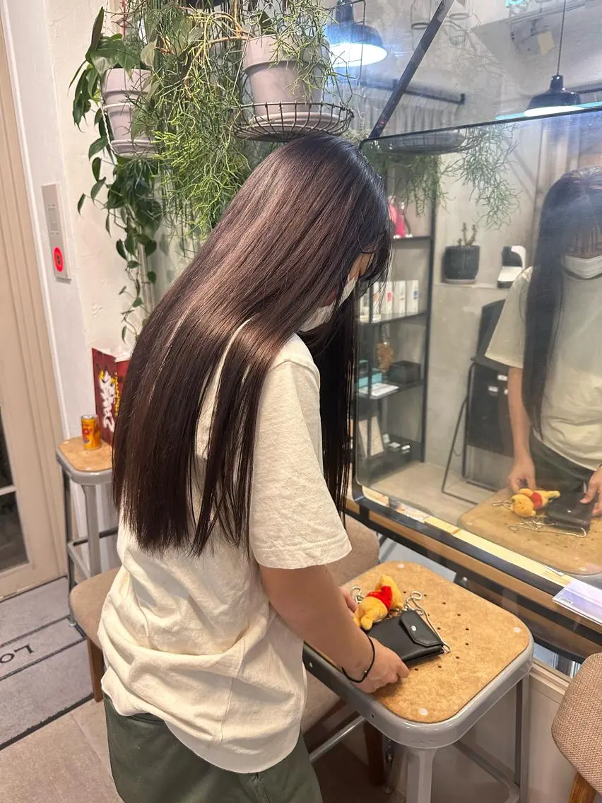 ロング カラー ヘアカラー トリートメント REINA☁️透明感 カラー/ぷつっと♡のヘアスタイル