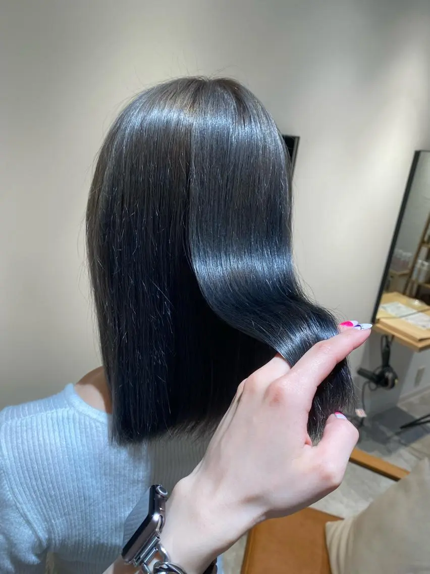 カラー ブリーチ グレージュ オスズ 🎀´-のヘアスタイル