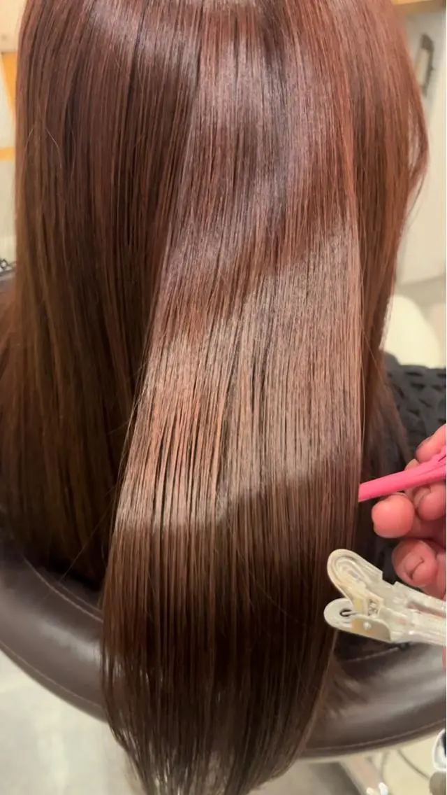 カラー 藤原 智恵のヘアスタイル