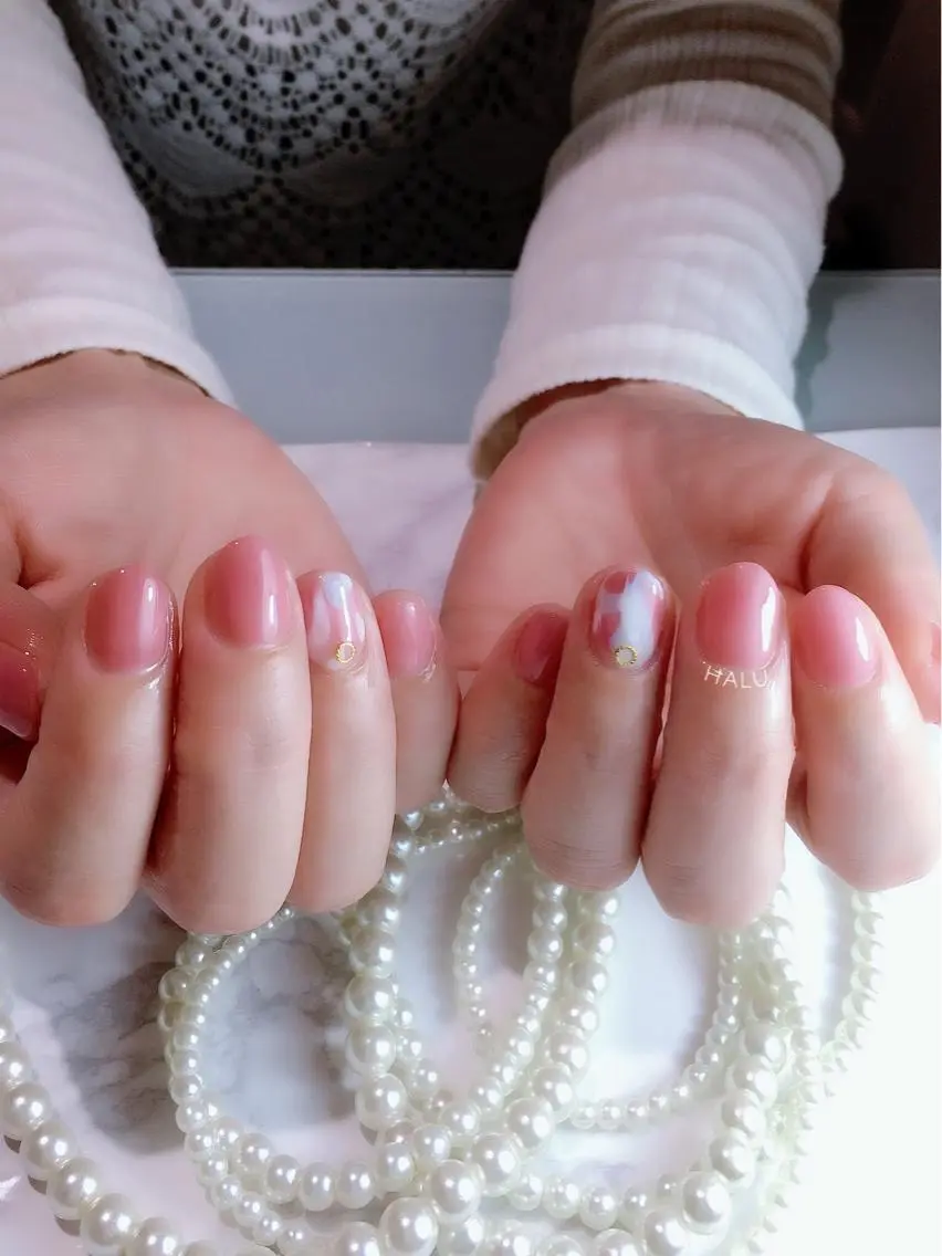 ネイル ニュアンスネイル HALU ハルのネイルデザイン