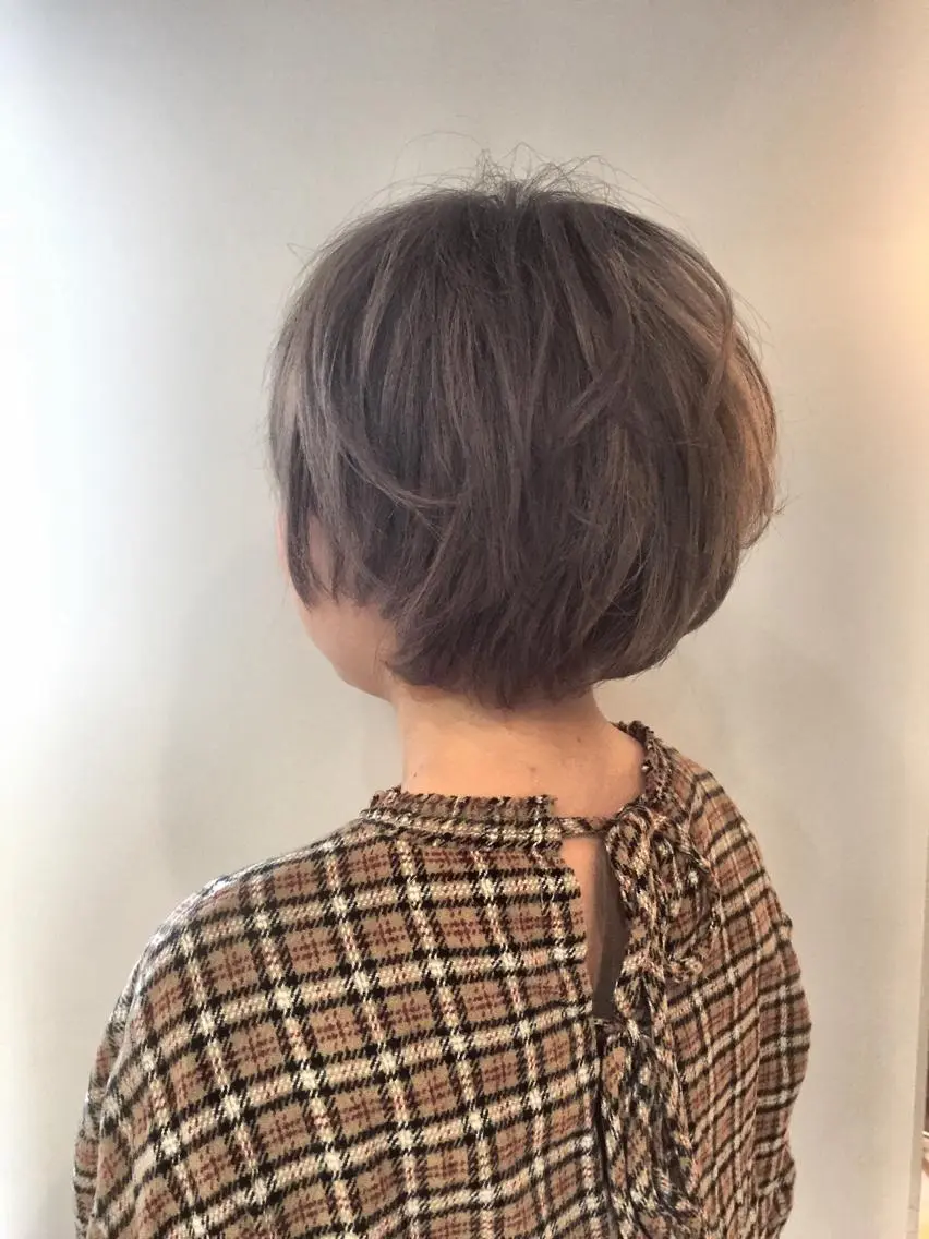 ショート カラー ショートヘア natsu fujinoのヘアスタイル