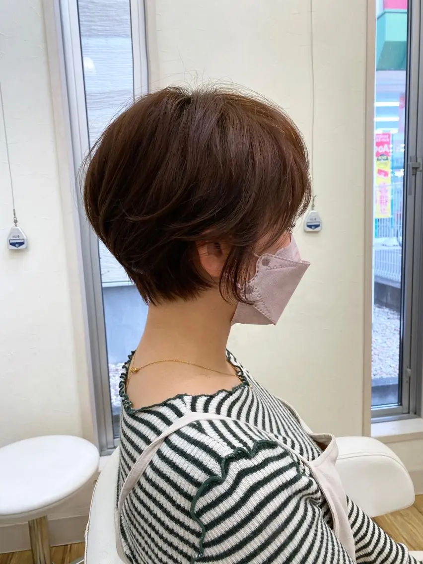ショート カラー くびれヘア ショートヘア カット ヘアカラー 三瓶 智広のヘアスタイル