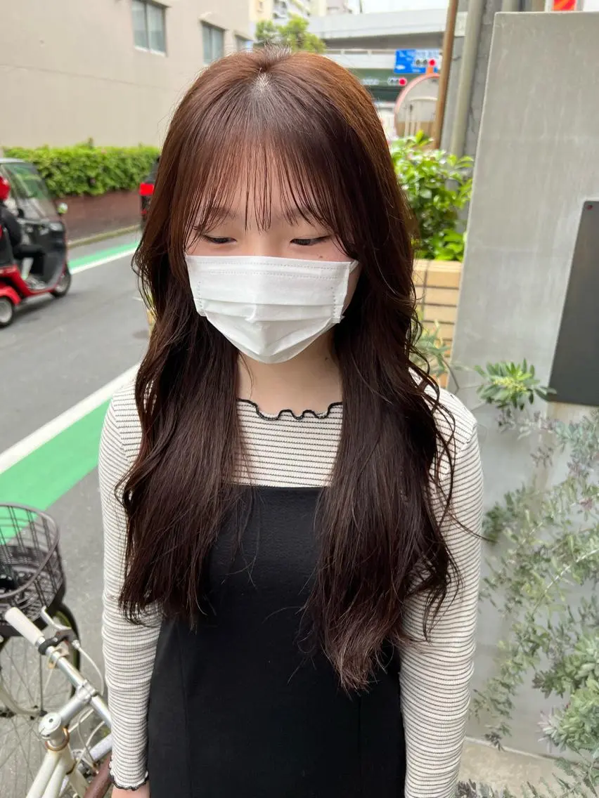 ロング カラー ヘアカラー トリートメント ENIF 大島 芽生のヘアスタイル