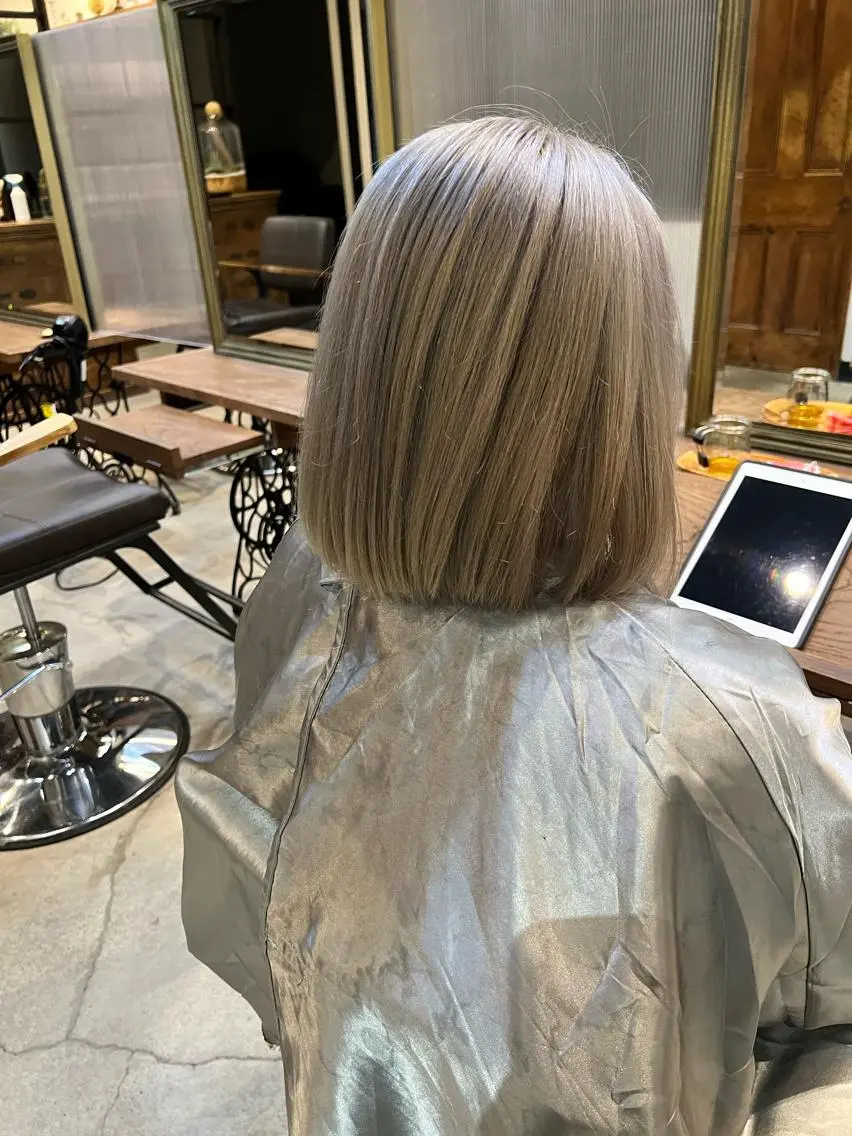 ミディアム カラー ダブルカラー 透明感カラー/タイラのヘアスタイル