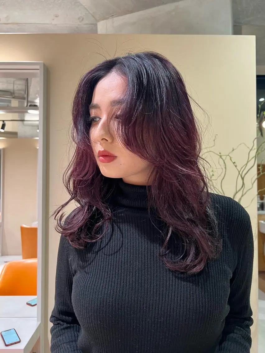 カラー レイヤーカット NERO加藤木麻彩のヘアスタイル