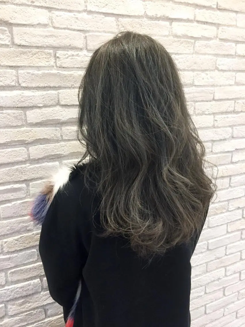 ロング カラー シールエクステ⭐️ オオミタクヤのヘアスタイル