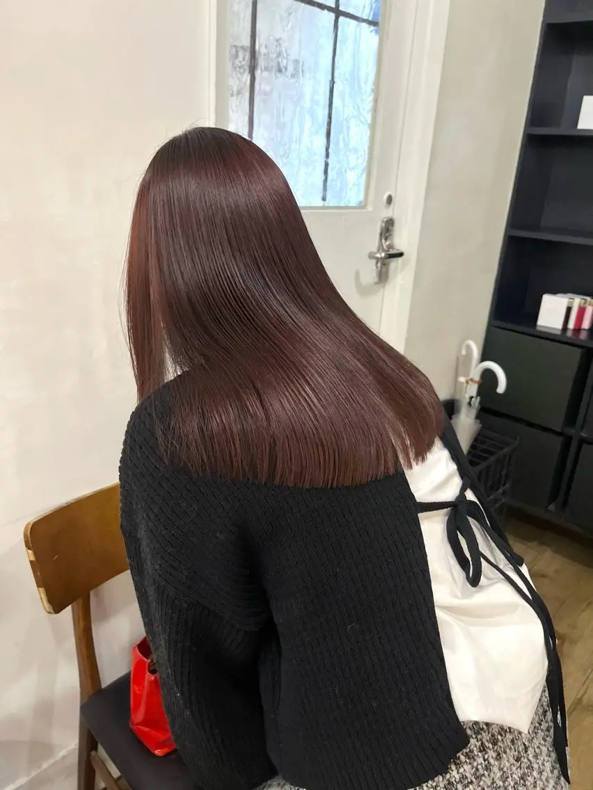 セミロング カット ヘアカラー トリートメント ヘッドスパ 髪質改善/艶カラー MISATOのヘアスタイル