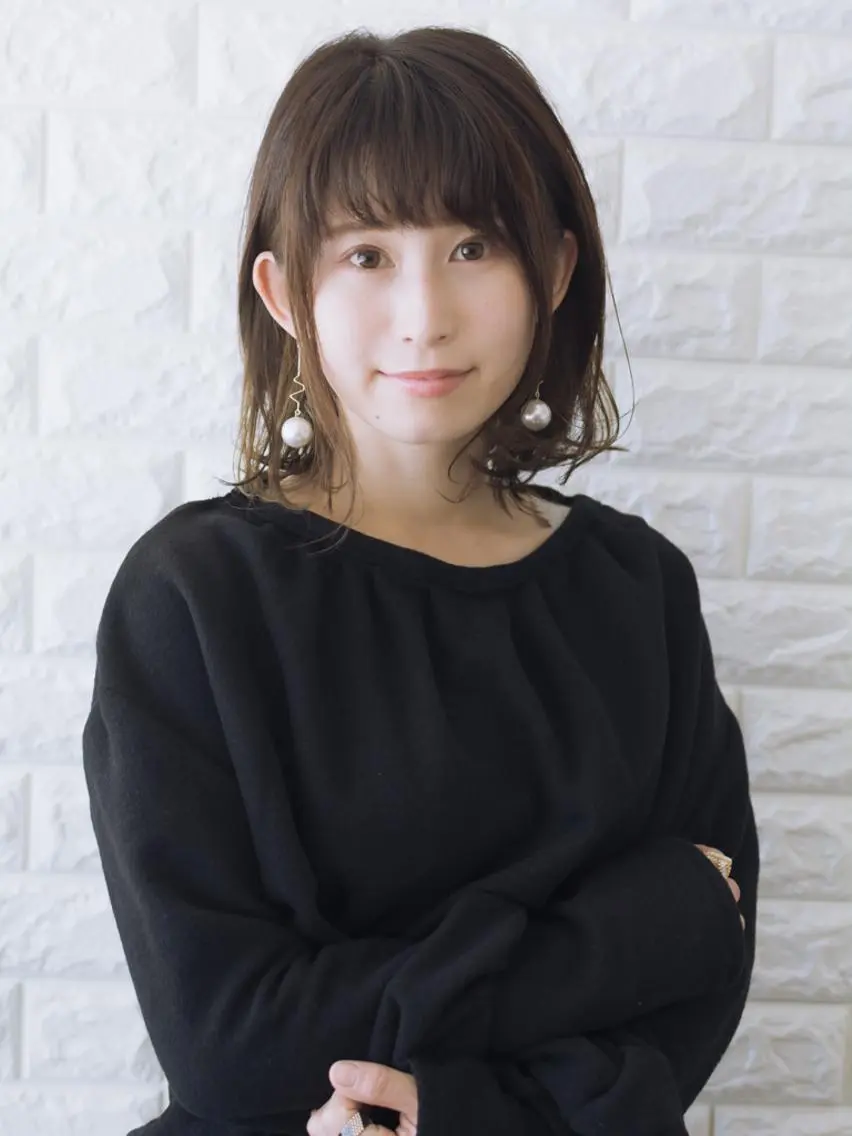カラー ミディアム ショートボブ ベージュカラー ブルーカラー ブルージュ グレージュ 撮影モデル 斉藤 正敏のその他イメージ