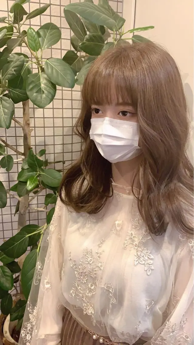 セミロング カラー パーマ ヘアアレンジ セミロングパーマ ダブルカラー グラデーションカラー ハイライトカラー イルミナカラー akari ♡のヘアスタイル
