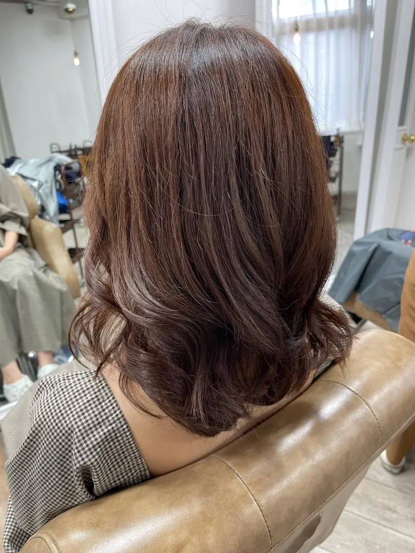 ミディアム カラー イルミナカラー 川崎 龍馬のヘアスタイル