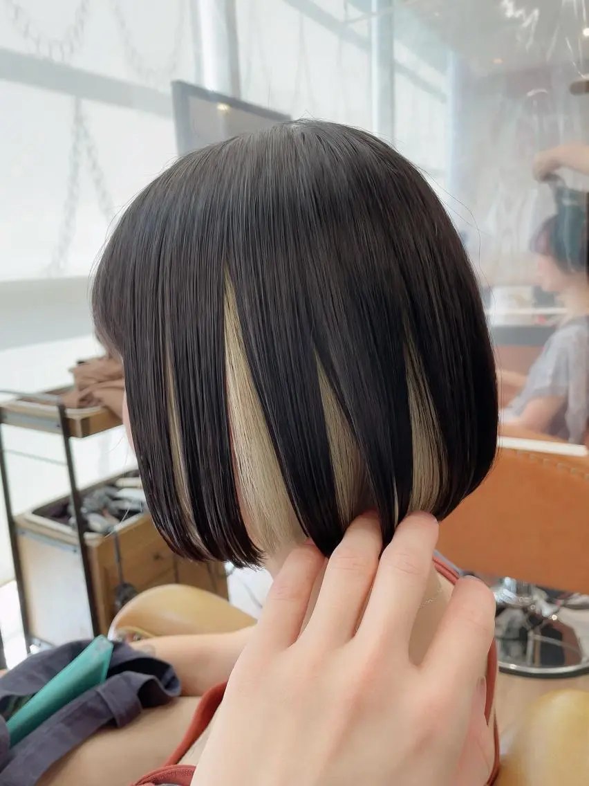 カラー ボブ特化美容師 🌈うめつたいがのヘアスタイル