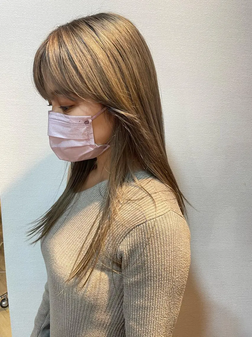 ロング カラー ヘアカラー イマイ リサのヘアスタイル