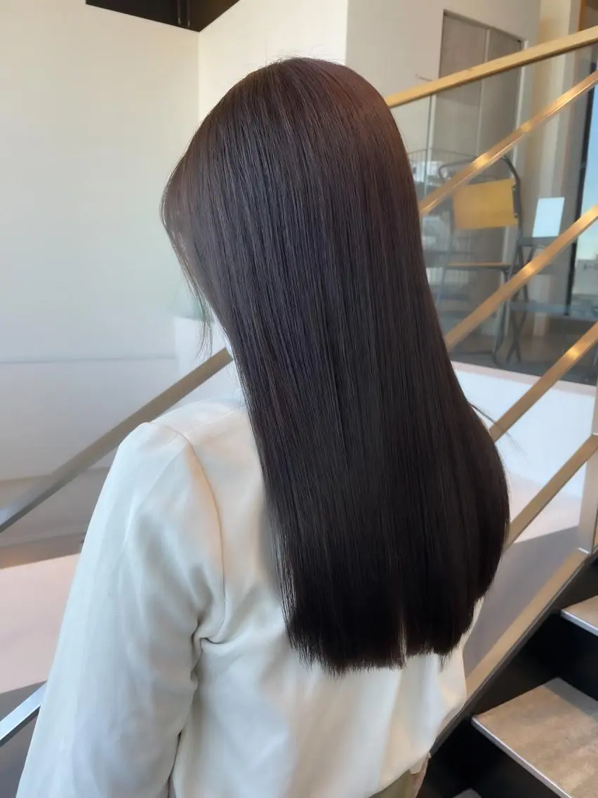 ミディアム カラー ヘアアレンジ アイブロウ ミニボブ/ブリーチ 🌈MISATOのヘアスタイル