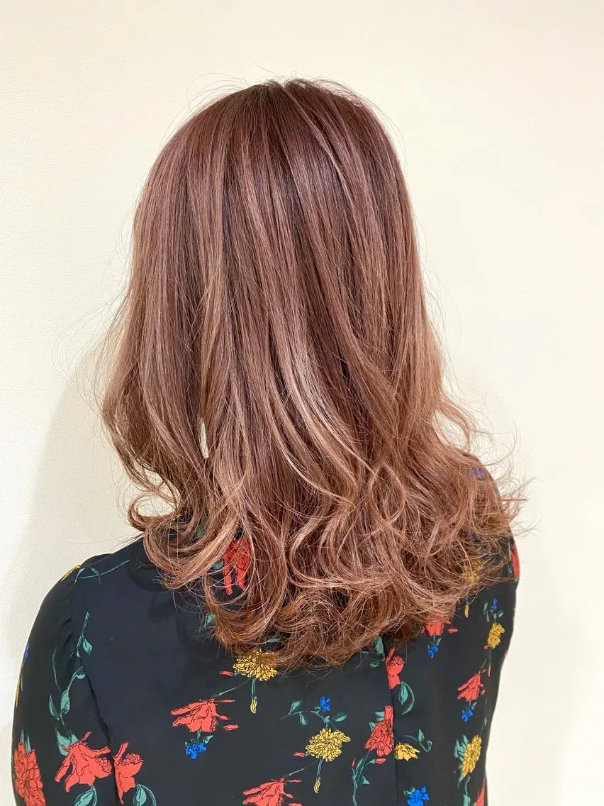 セミロング カット ヘアカラー Maison 寺尾拓朗のヘアスタイル