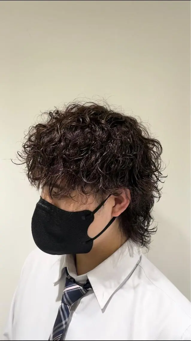 ショート ウルフカット フェザーパーマ職人 🪶ryosukeのヘアスタイル