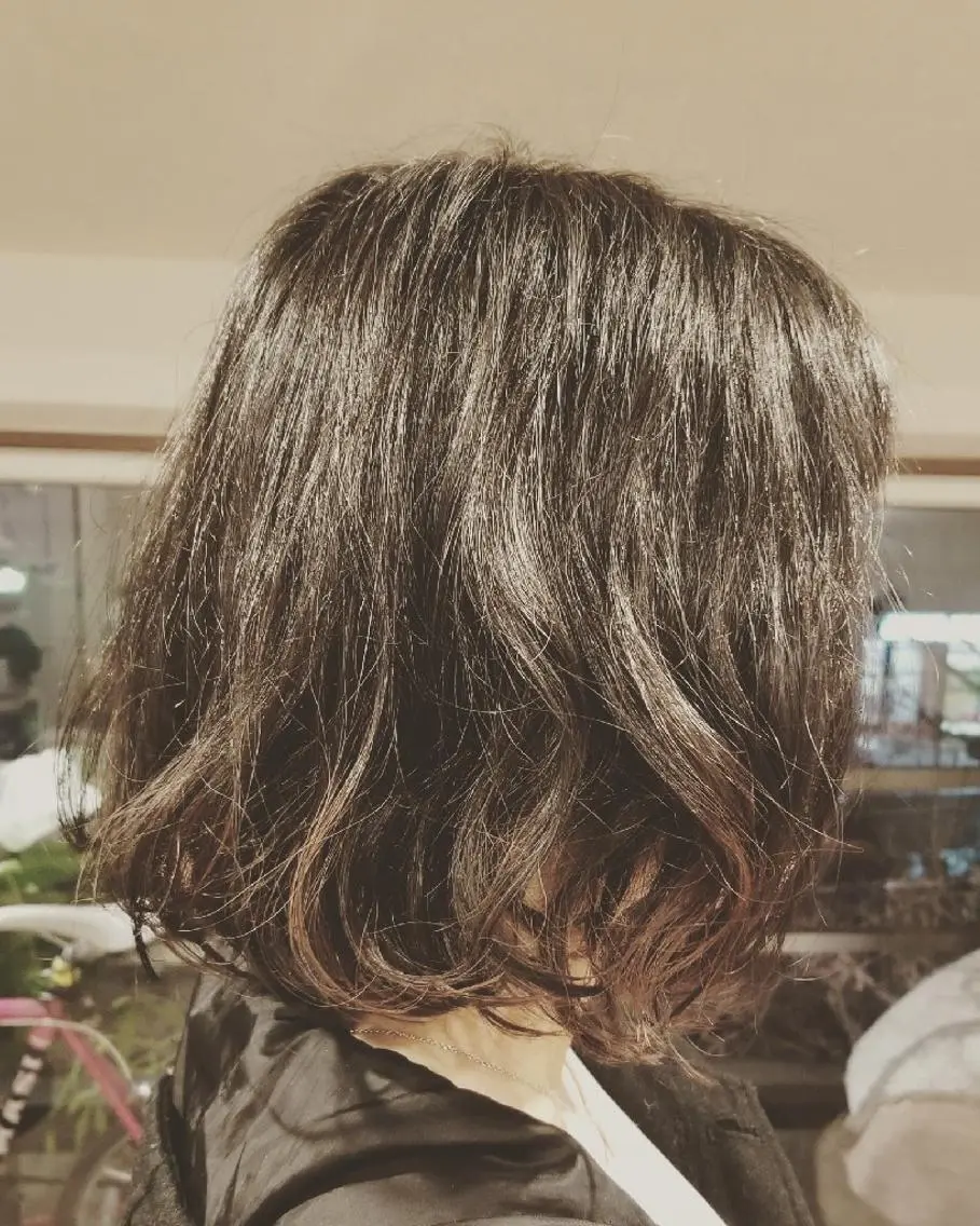 ショート カラー アディクシーカラー バレイヤージュ イルミナカラー 外国人風カラー レイヤーカット spa hair ark 富井直美のヘアスタイル