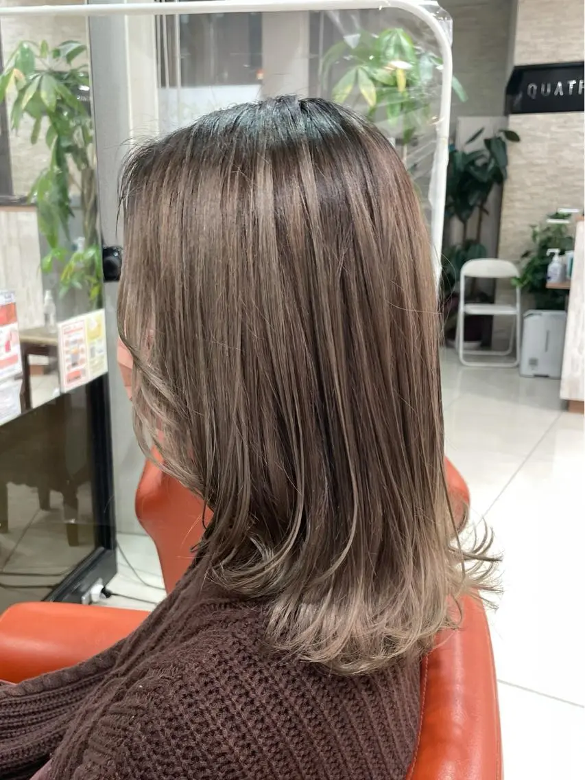 ミディアム カラー 井上 武輝のヘアスタイル