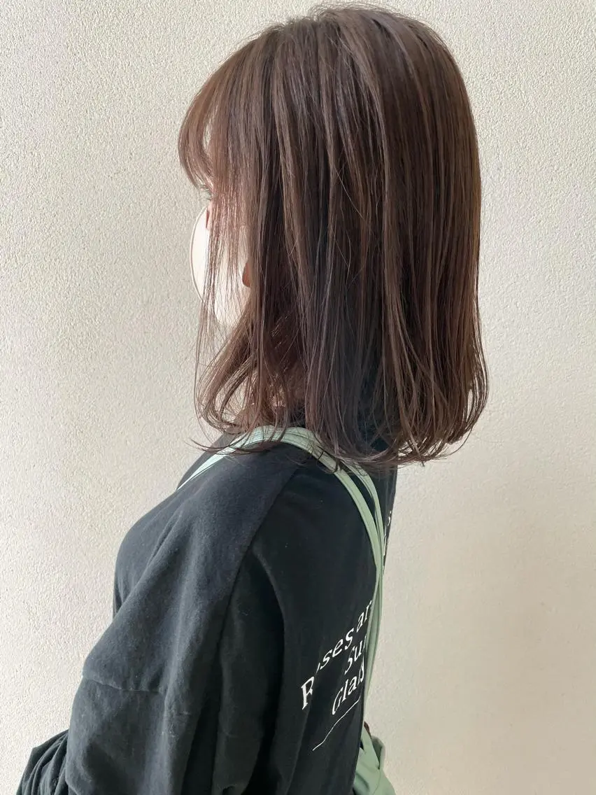 ミディアム カラー 透明感カラー グレージュ ヘアカラー 沢田 瞳のヘアスタイル