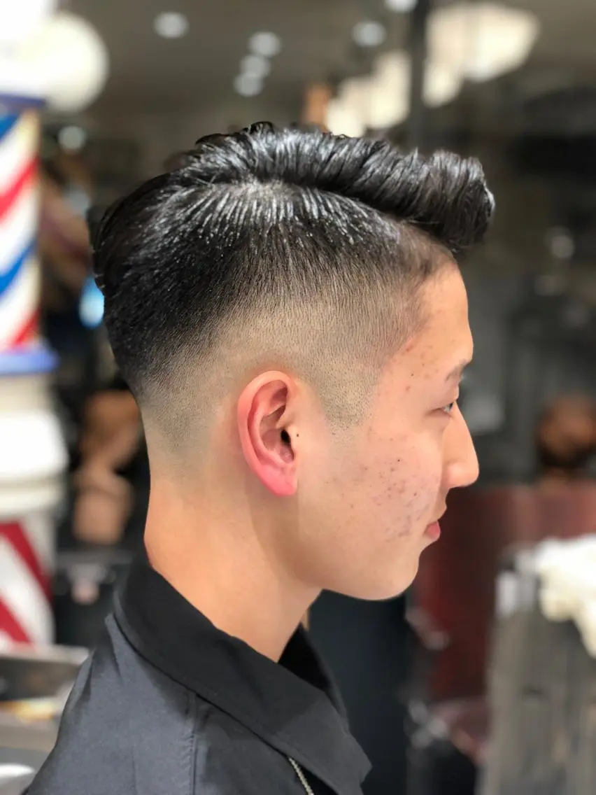 ショート メンズ 山﨑 愛也のヘアスタイル