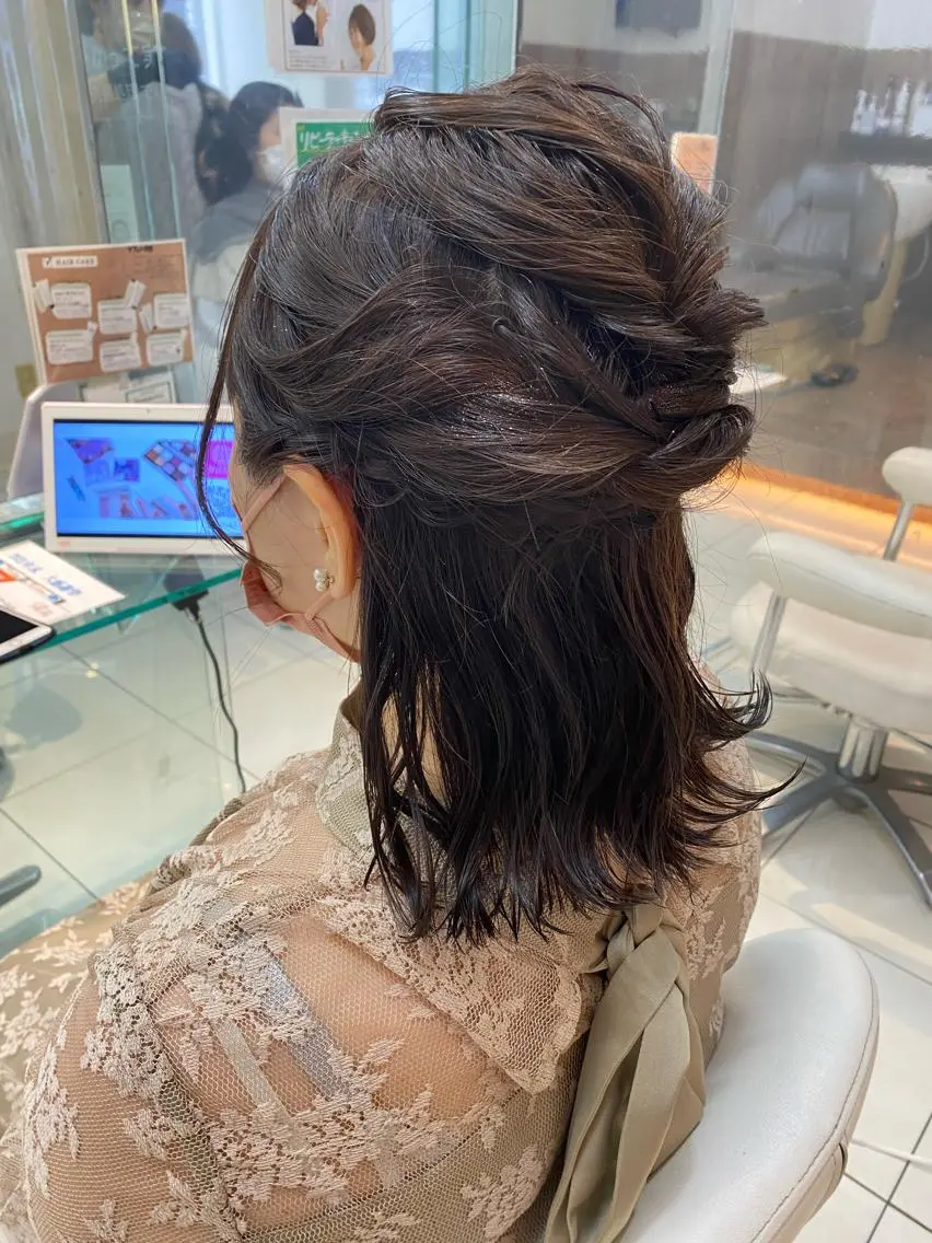 ミディアム ヘアアレンジ アレンジ&ショート 💙YUKINOのヘアスタイル