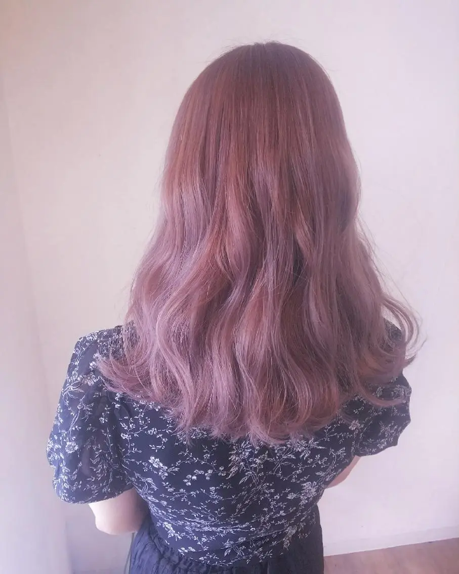 カラー セミロング ヘアカラー トリートメント RU RIのヘアスタイル