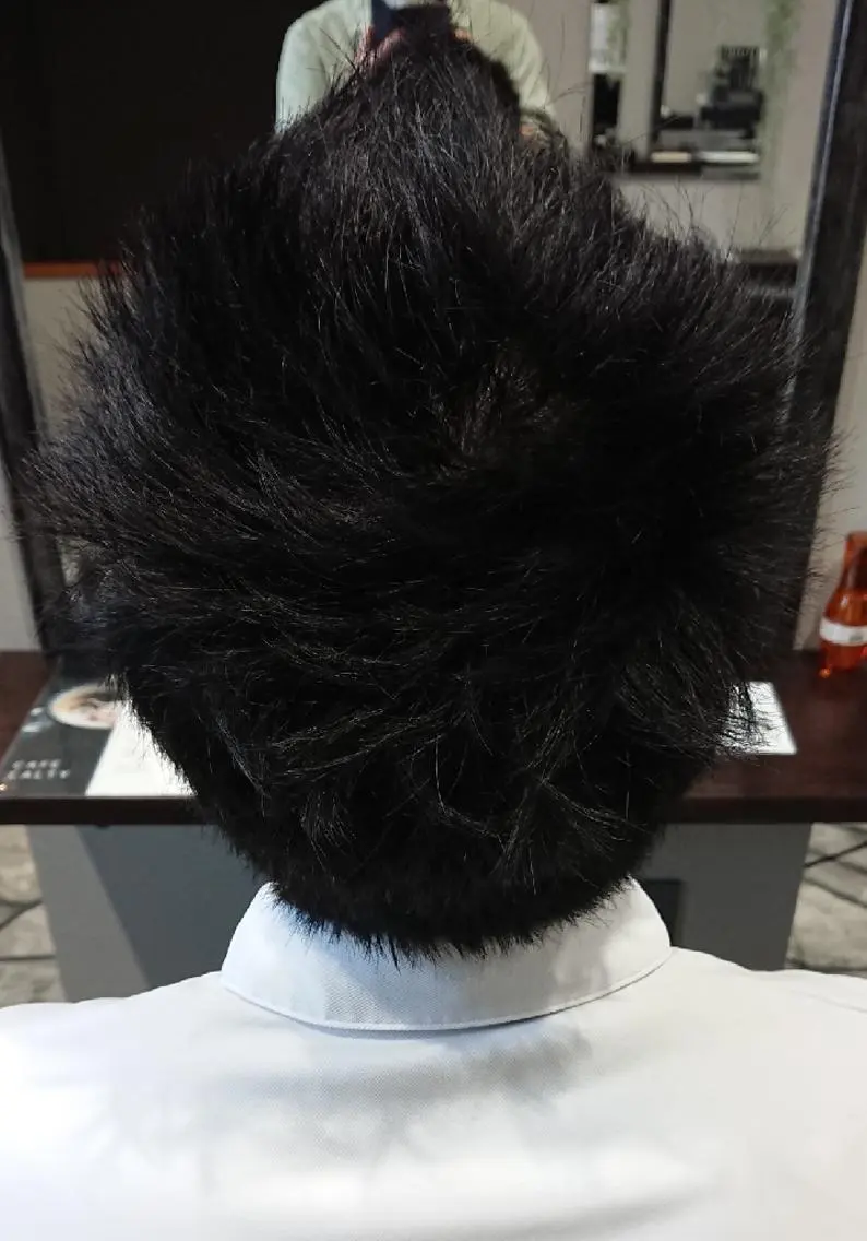 ショート 安藤 博昭のヘアスタイル