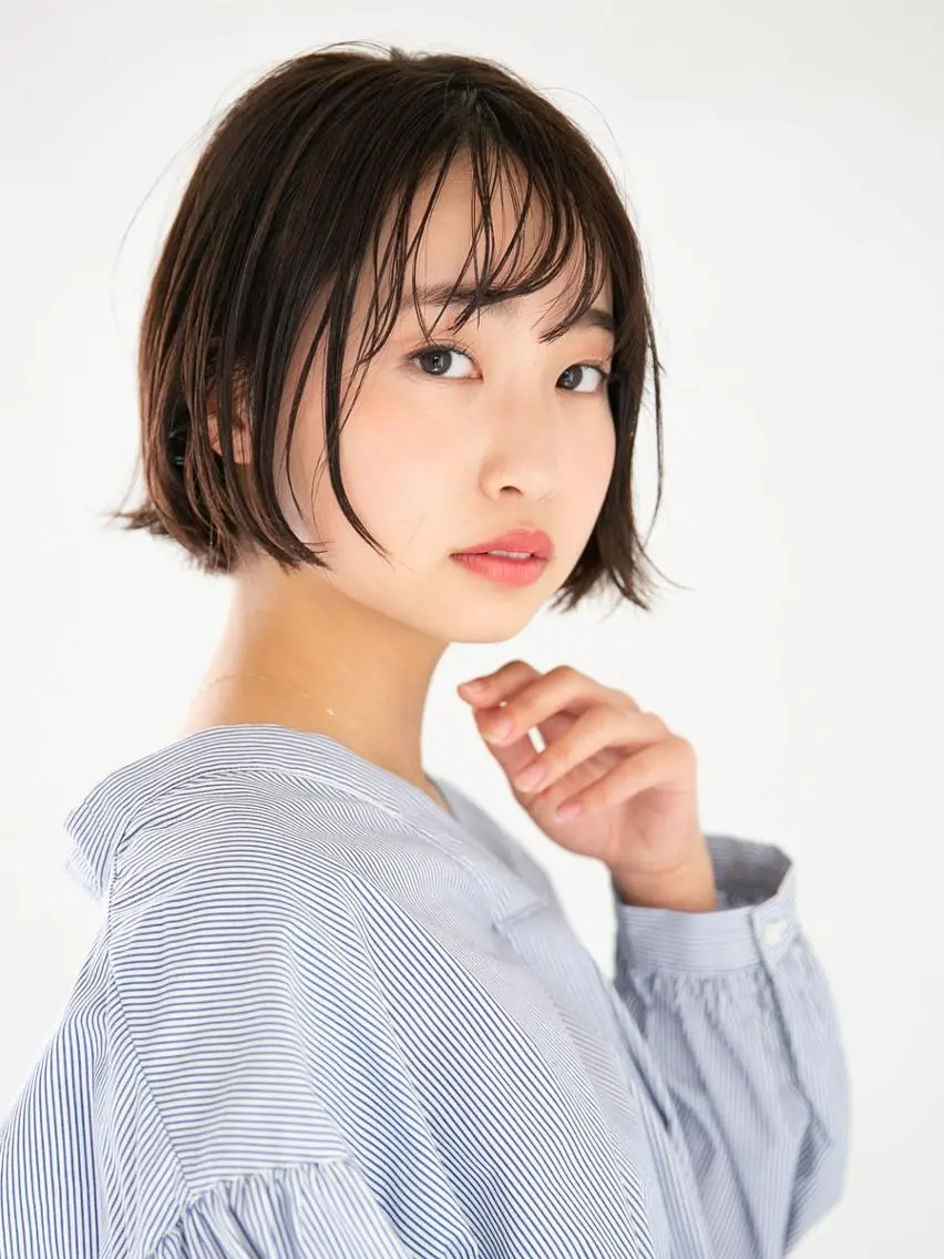 ショート 高岡 杏実のヘアスタイル