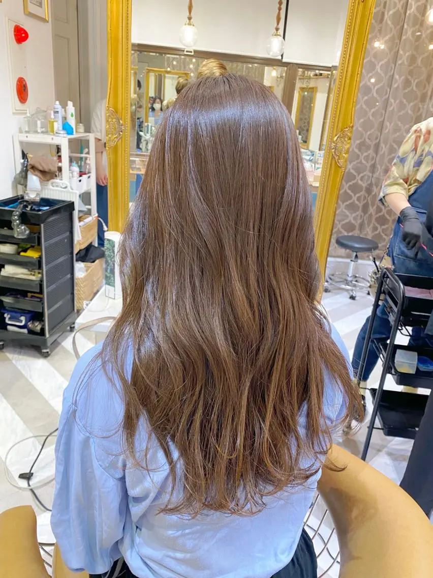ロング カット ヘアカラー トリートメント レイヤーカット /透明感カラー西田のヘアスタイル