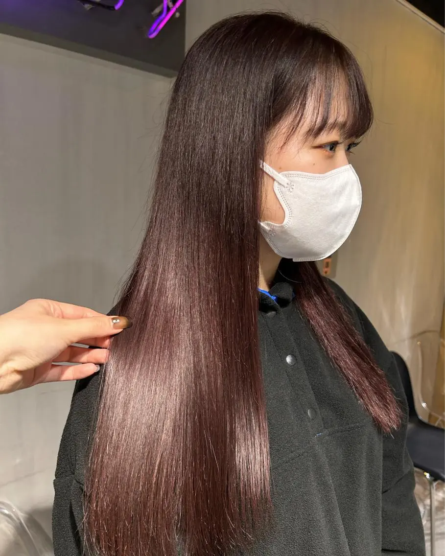 ロング アッシュ ピンクブラウン パープルカラー 髪質改善 トリートメント MEI🎀レイヤー 🎀韓国styleのヘアスタイル