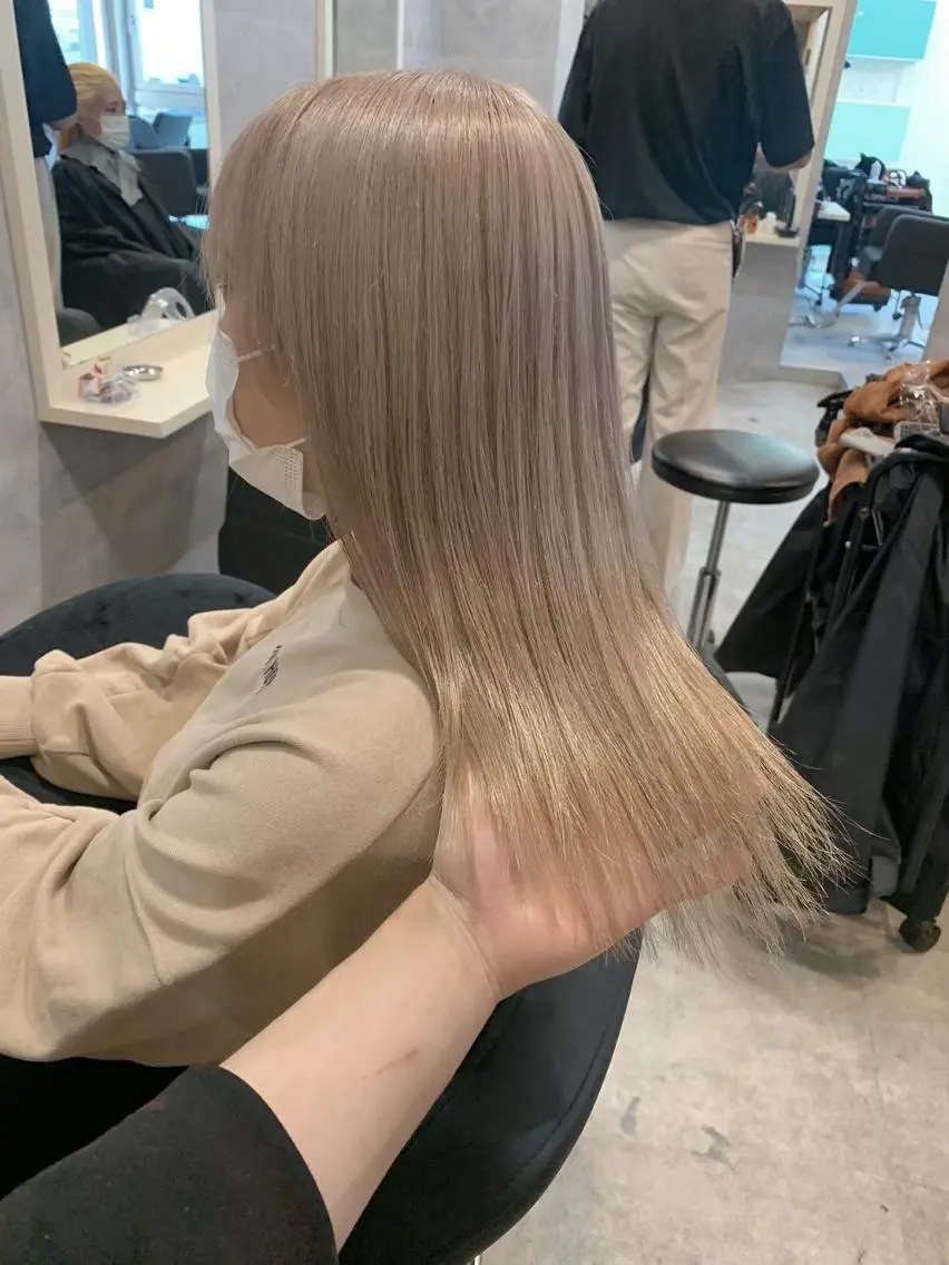 ロング 似合わせカット カット ヘアカラー トリートメント ＿WHITE鳳店 アンダーバーホワイトのヘアスタイル