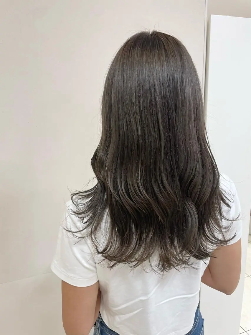 ロング カラー ヘアアレンジ ヘアカラー トリートメント 【Sweep】おじま のぞみのヘアスタイル
