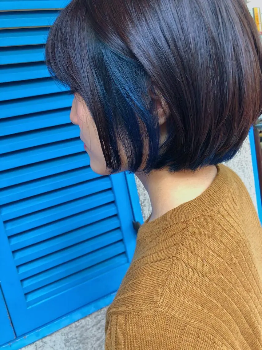 ショート カラー 松下 由恵のヘアスタイル