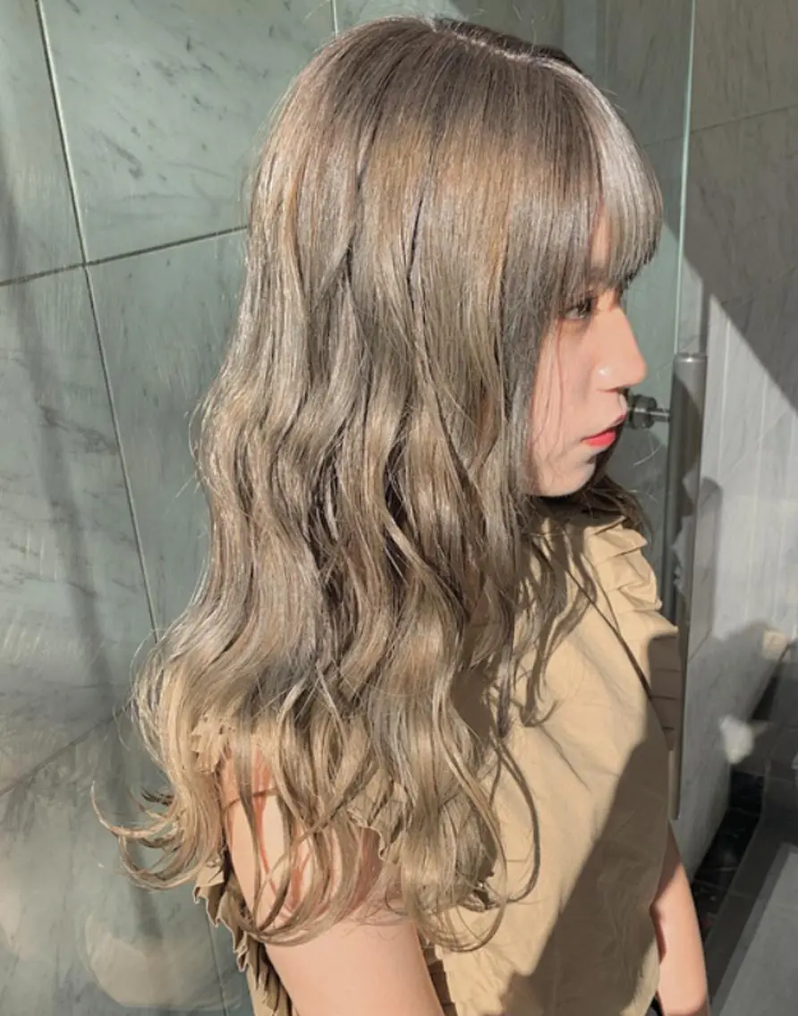 ロング カラー グレージュ ミルクティーグレージュ 🧡色落ちまで2度 楽しめる🧡ヨシキのヘアスタイル