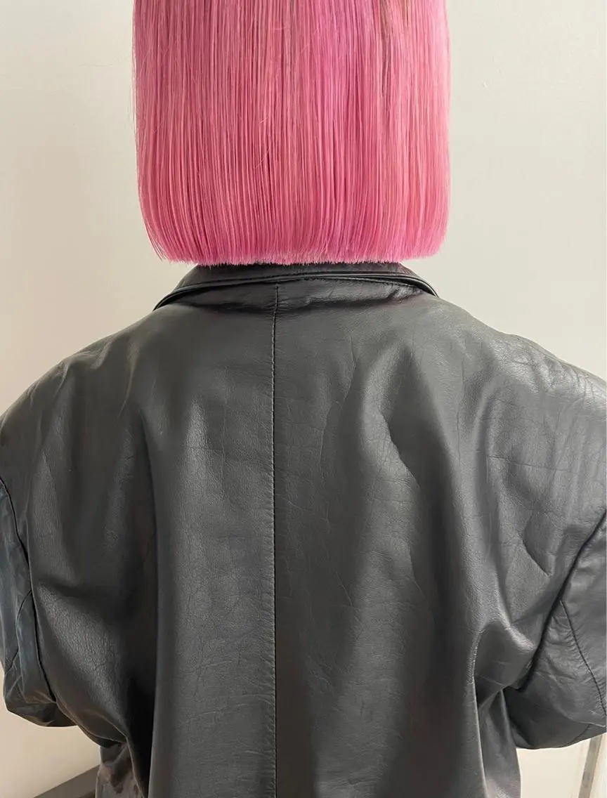 セミロング カラー ピンクカラー パープルカラー センターパート/カラ ーメッシュ📍ユリのヘアスタイル