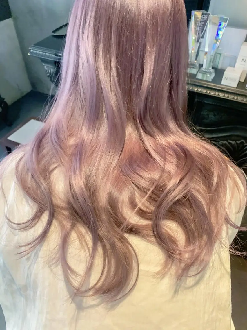 ロング カラー ブリーチ 透明感カラー ヘアカラー 渋谷ケアブリーチ Suuのヘアスタイル