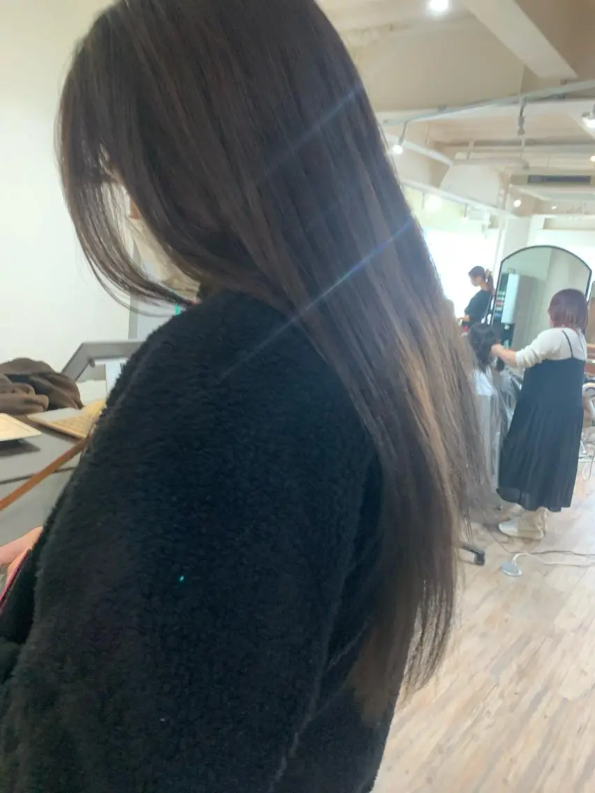 ロング トリートメント トリートメント 本間 結衣のヘアスタイル