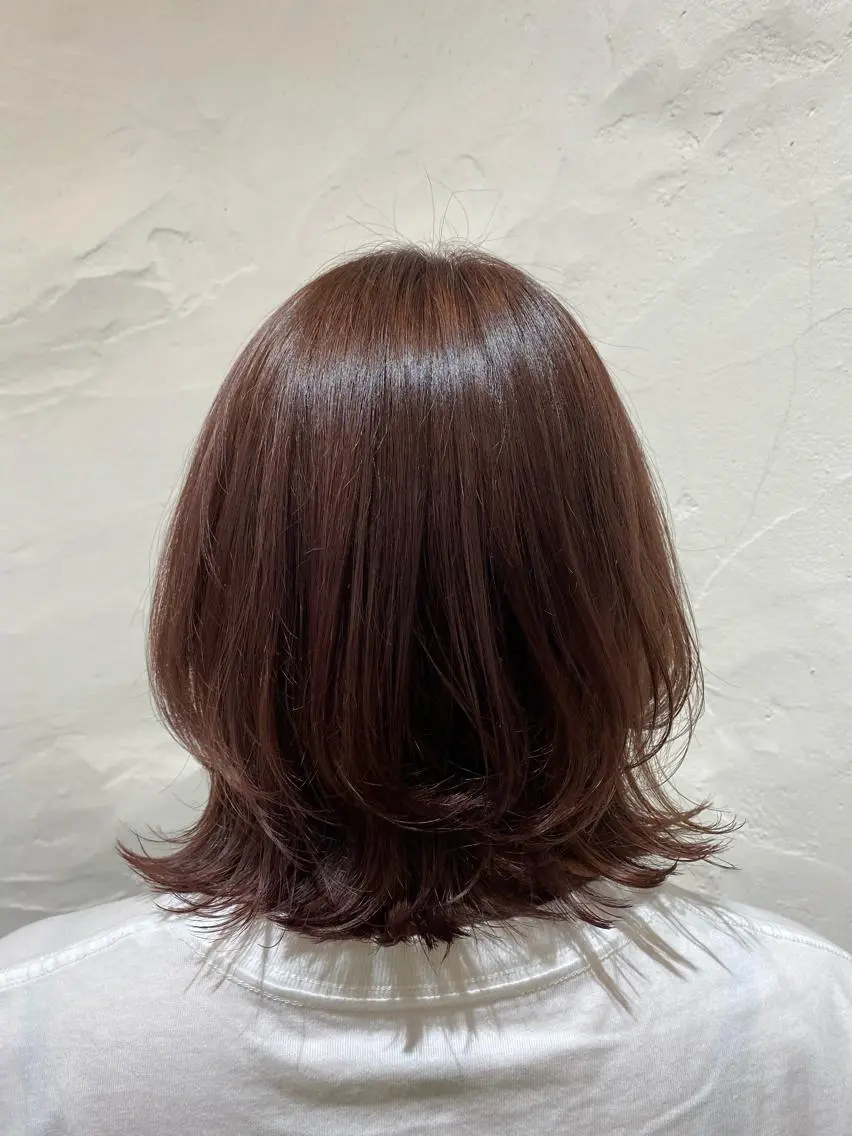 ミディアム カラー clomus AZUのヘアスタイル