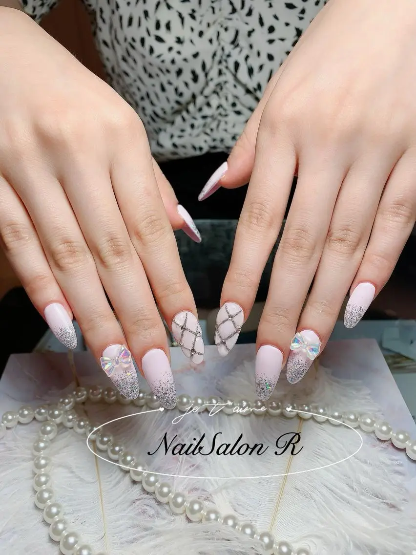 ネイル NailSalonR 宮里のネイルデザイン