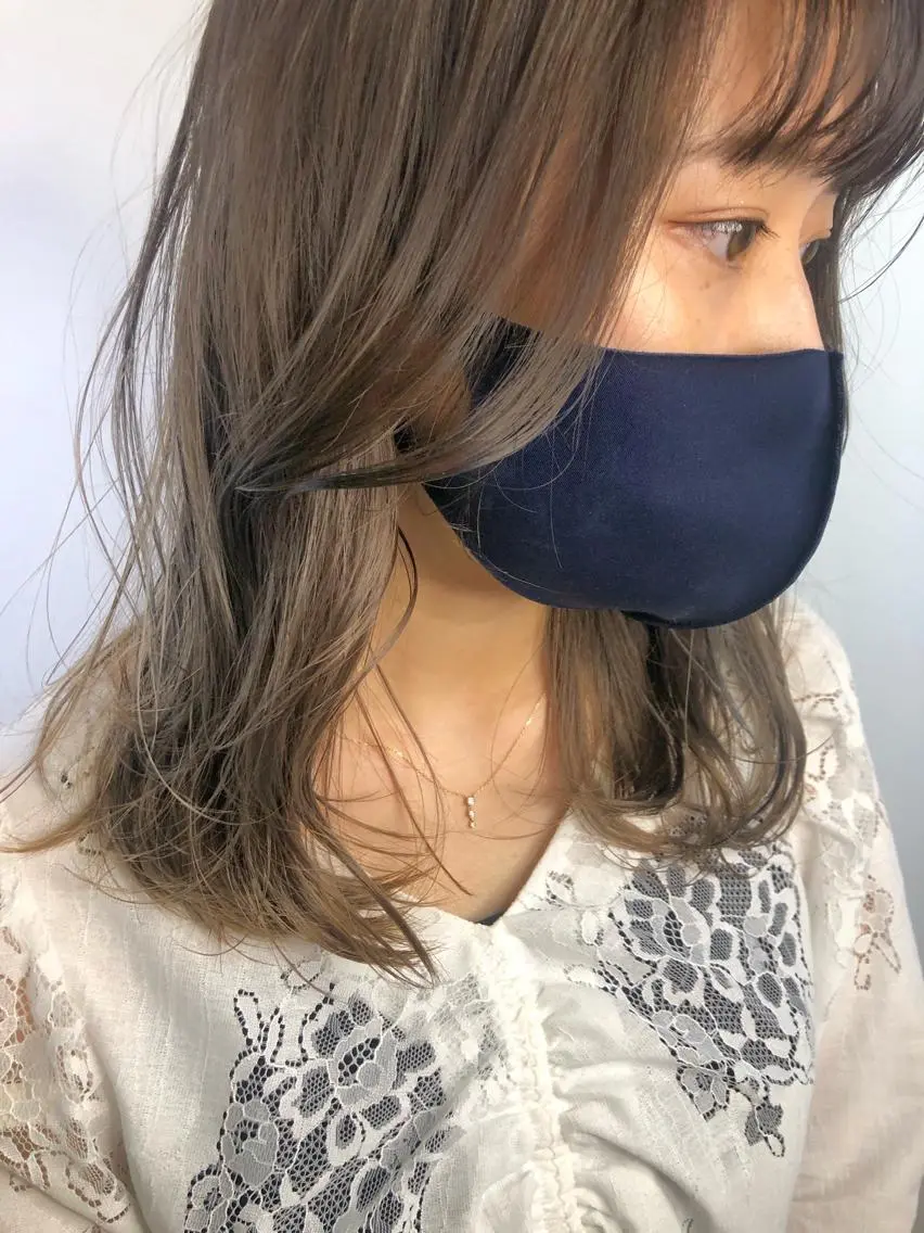 セミロング カラー ブリーチ ヘアカラー 関 京磨のヘアスタイル