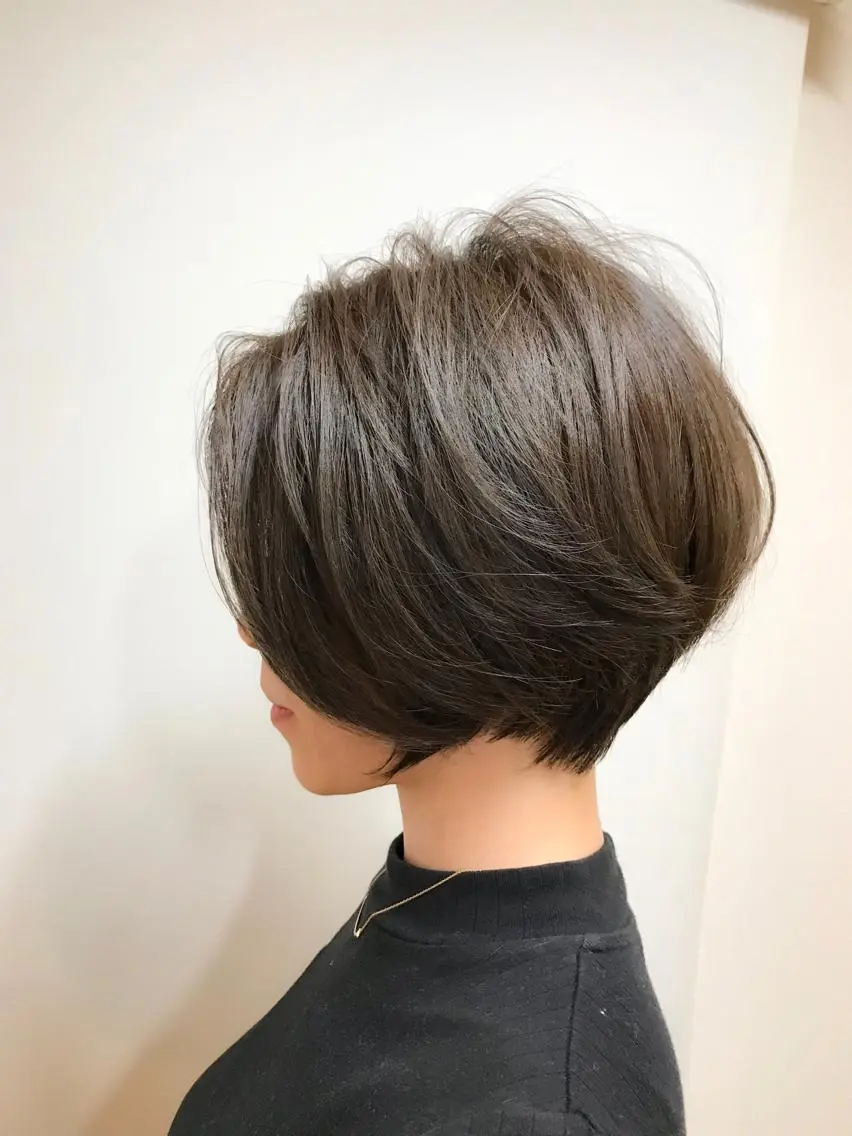 ショート カラー ショートヘア 松本 俊樹のヘアスタイル