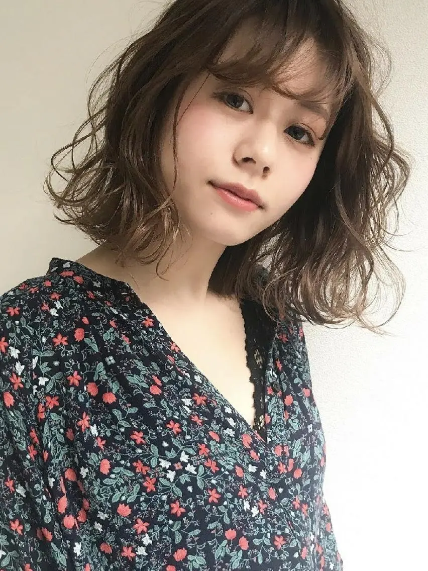 ミディアム AVANCE. 広島本通店のヘアスタイル