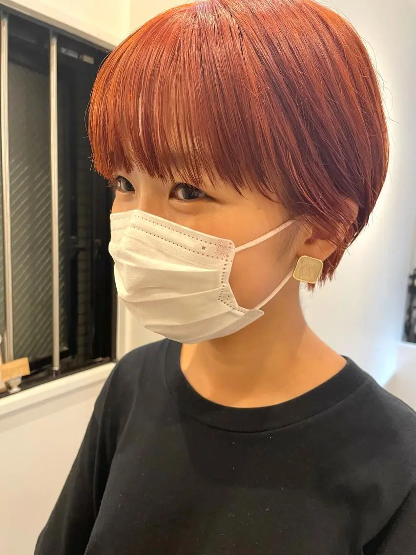 ショート カラー やまさきえりこ ニュアンスパーマのヘアスタイル