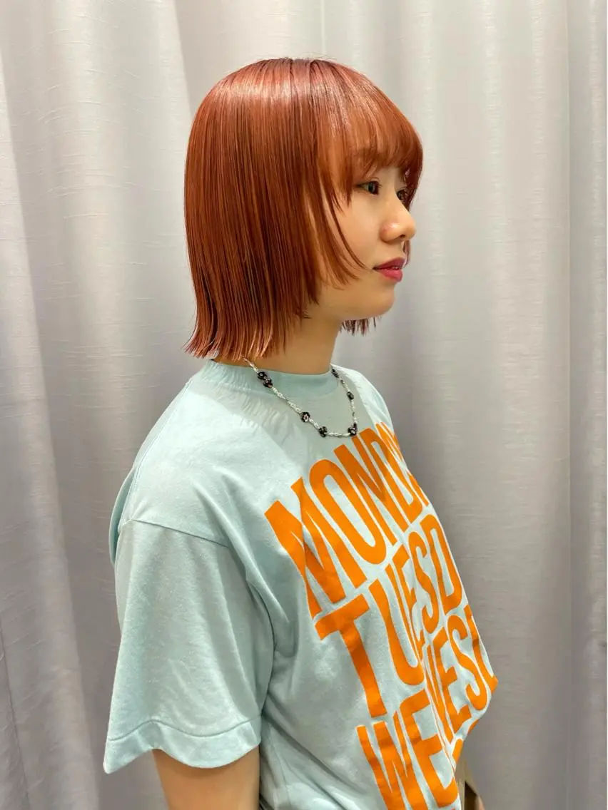 ショート カラー ブリーチ カット ヘアカラー トリートメント ブリーチ🧚 ボブ✍️レイヤーのヘアスタイル