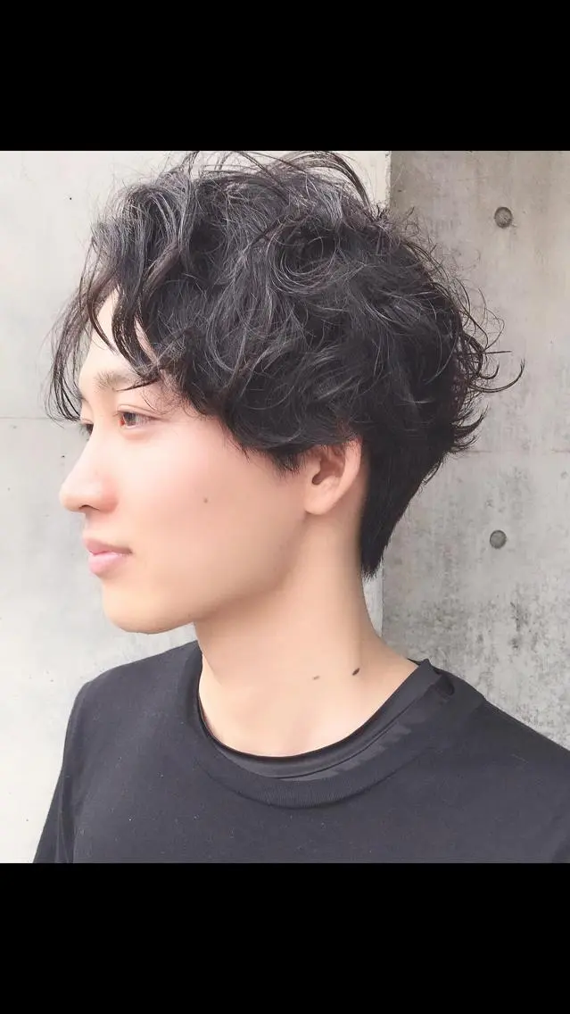 ショート メンズ 及川 光のヘアスタイル