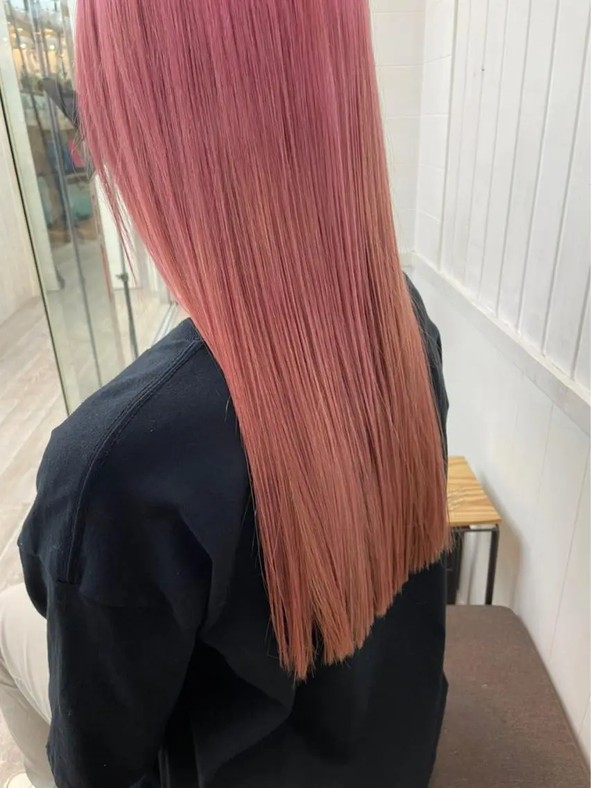 ロング カラー アディクシーカラー アッシュ バレイヤージュ ベージュカラー ブリーチ N° +aero 横浜のヘアスタイル